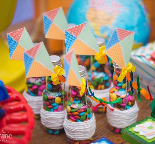 Garrafinha Decorada com Pipa